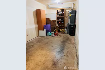 748 241st Lane SE, Sammamish, WA 98074 - Photo 14