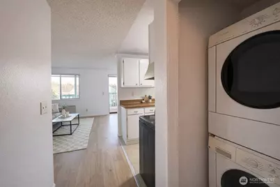 318 S 174th Place #K, Burien, WA 98148 - Photo 10