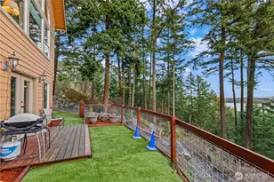 1103 Berry Way, Lummi Island, WA 98262 - Photo 32