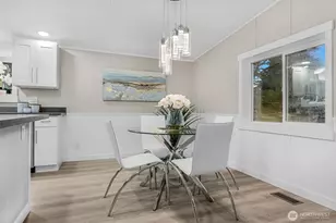 931 236th Pl SW, Bothell, WA 98021 - Photo 8