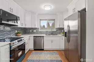 16624 3rd Ave S, Burien, WA 98148 - Photo 8