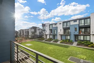 21822 25th Ave SE, Bothell, WA 98021 - Photo 18