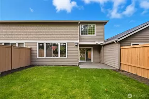 1430 W Casino Rd, Everett, WA 98204 - Photo 16