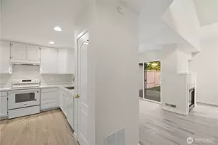 1430 W Casino Rd, Everett, WA 98204 - Photo 12