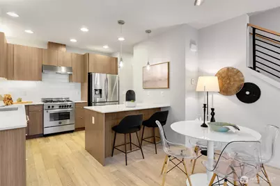 4272 SW Bradford Street, Seattle, WA 98116 - Photo 10