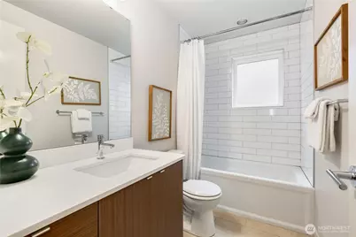 4272 SW Bradford Street, Seattle, WA 98116 - Photo 18