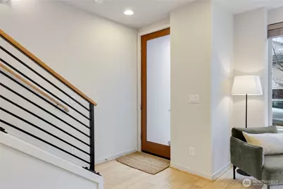 4272 SW Bradford Street, Seattle, WA 98116 - Photo 8