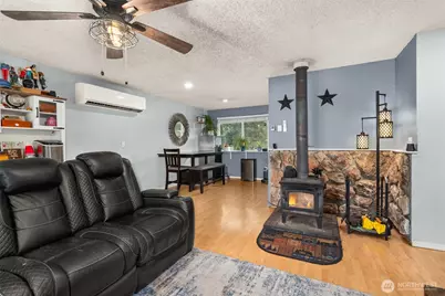 209 Nenant Street S, Bucoda, WA 98530 - Photo 2