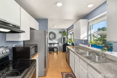 209 Nenant Street S, Bucoda, WA 98530 - Photo 10