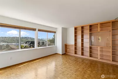 1964 26th Avenue W #203, Seattle, WA 98199 - Photo 8