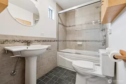 1964 26th Avenue W #203, Seattle, WA 98199 - Photo 20