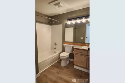 901 Sunset Boulevard NE #210, Renton, WA 98056 - Photo 6