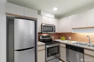 98 Union St, Seattle, WA 98101 - Photo 10