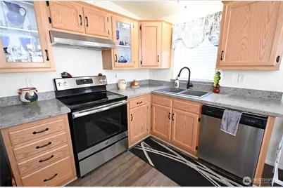 1415 84th Street SE #36, Everett, WA 98208 - Photo 6