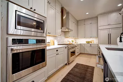 12819 NE 65th Lane, Kirkland, WA 98033 - Photo 14