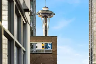 588 Bell St, Seattle, WA 98121 - Photo 12