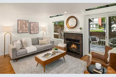 512 10th Avenue E #3, Seattle, WA 98102 - Photo 4