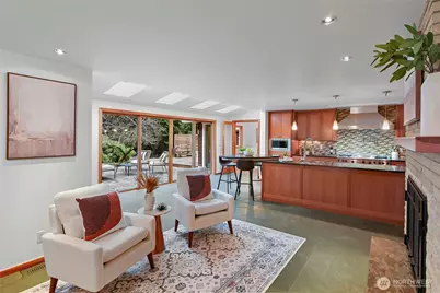 6133 NE Lariat Loop, Bainbridge Island, WA 98110 - Photo 10