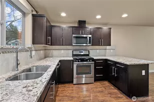 12039 35th Ave NE, Seattle, WA 98125 - Photo 8