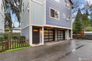 12039 35th Ave NE, Seattle, WA 98125 - Photo 2