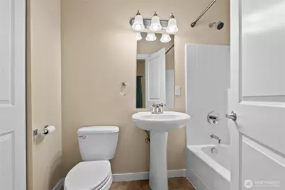 12039 35th Avenue NE #A, Seattle, WA 98125 - Photo 18