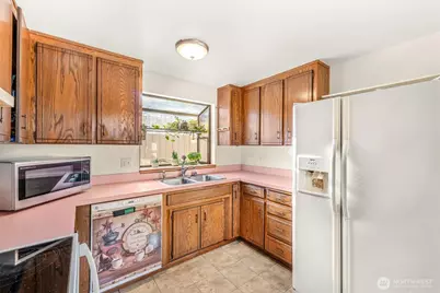 10016 52nd Drive NE, Marysville, WA 98270 - Photo 8
