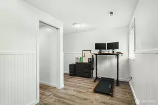 924 9th St SW, Puyallup, WA 98371 - Photo 26