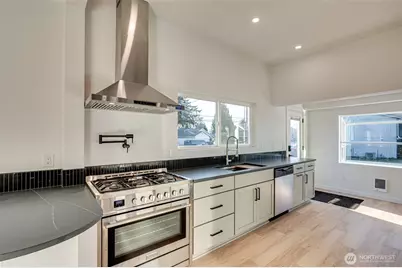 1107 Park Street, Woodland, WA 98674 - Photo 4