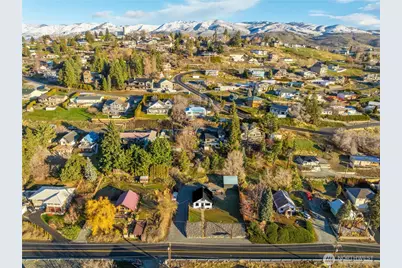 124 Boetzkes Avenue, Manson, WA 98831 - Photo 34