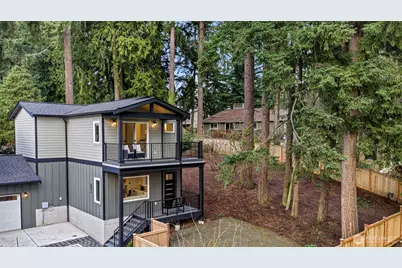 11220 115th Place NE, Kirkland, WA 98033 - Photo 2