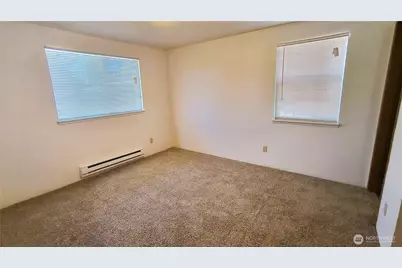 13232 Ambaum Boulevard SW, Burien, WA 98146 - Photo 20