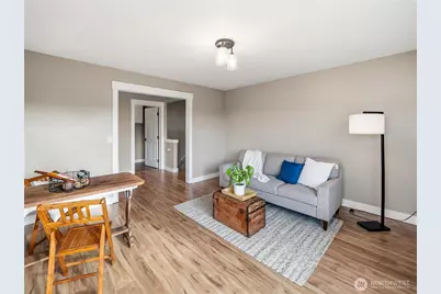 3384 Larsen Avenue, Enumclaw, WA 98022 - Photo 32