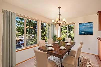 132 N 132nd Street #402, Seattle, WA 98133 - Photo 16