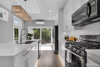 1315 Astor Street, Bellingham, WA 98225 - Photo 6