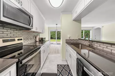 2822 Garden Court #B, Steilacoom, WA 98388 - Photo 10
