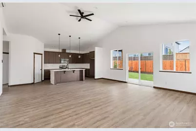 865 NW Shire Street, Oak Harbor, WA 98277 - Photo 10