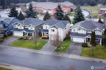 12717 E 166th Street Court E, Puyallup, WA 98374 - Photo 2