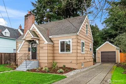 422 8th Avenue NE, Puyallup, WA 98372 - Photo 1