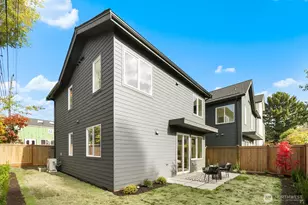 10045 8th Ave NW, Seattle, WA 98177 - Photo 28