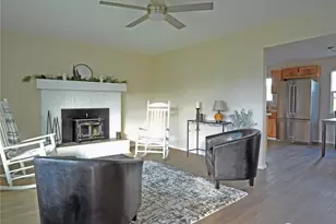 2126 Adams St, Shelton, WA 98584 - Photo 2