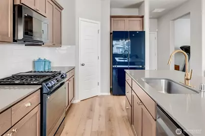 32359 Tolmie Lane, Black Diamond, WA 98010 - Photo 8