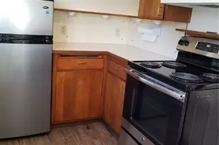 5116 Meridian Ave N, Seattle, WA 98103 - Photo 4