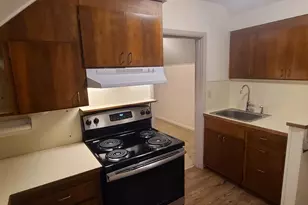 5116 Meridian Ave N, Seattle, WA 98103 - Photo 6