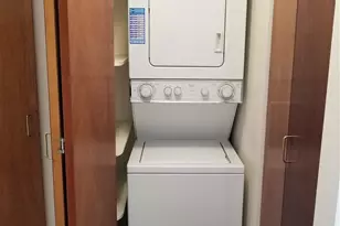 5116 Meridian Ave N, Seattle, WA 98103 - Photo 10