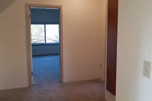 5116 Meridian Ave N, Seattle, WA 98103 - Photo 8