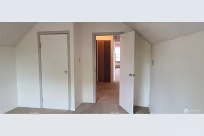 5116 Meridian Avenue N #1/2, Seattle, WA 98103 - Photo 14