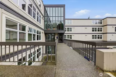 2253 Gilman Drive W #505, Seattle, WA 98119 - Photo 1