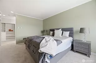 2253 Gilman Dr W, Seattle, WA 98119 - Photo 18