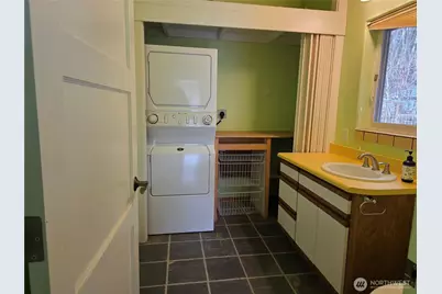 554 Briarwood Lane, Brinnon, WA 98320 - Photo 6