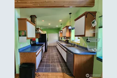 554 Briarwood Lane, Brinnon, WA 98320 - Photo 12